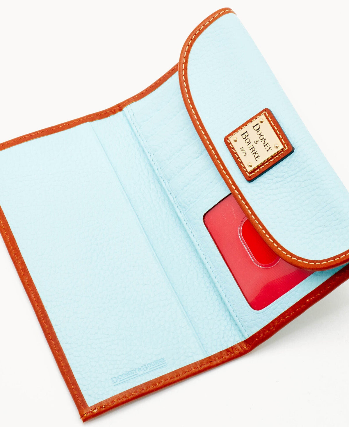 Pebble Grain Continental Clutch