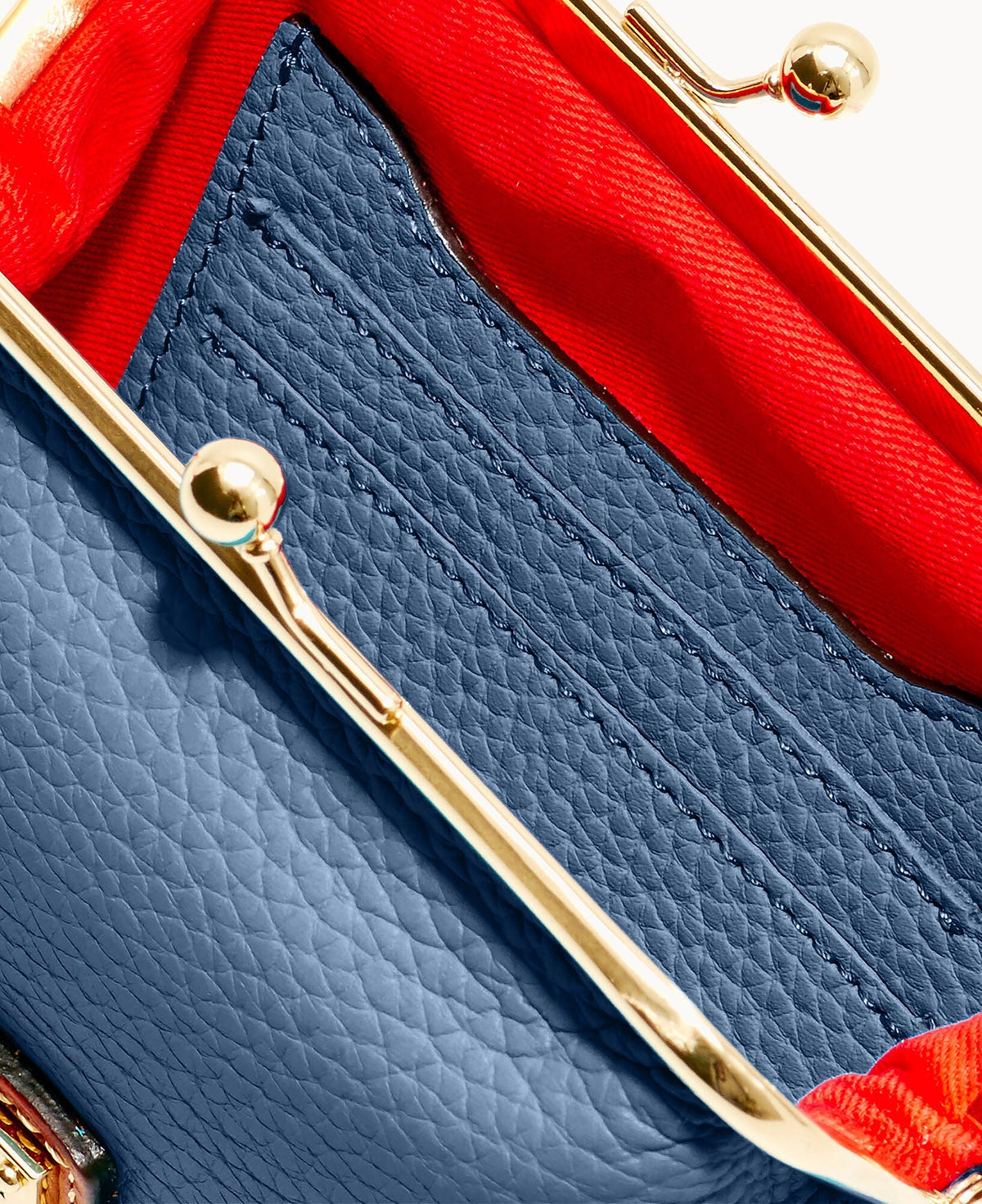Pebble Grain Large Framed Purse