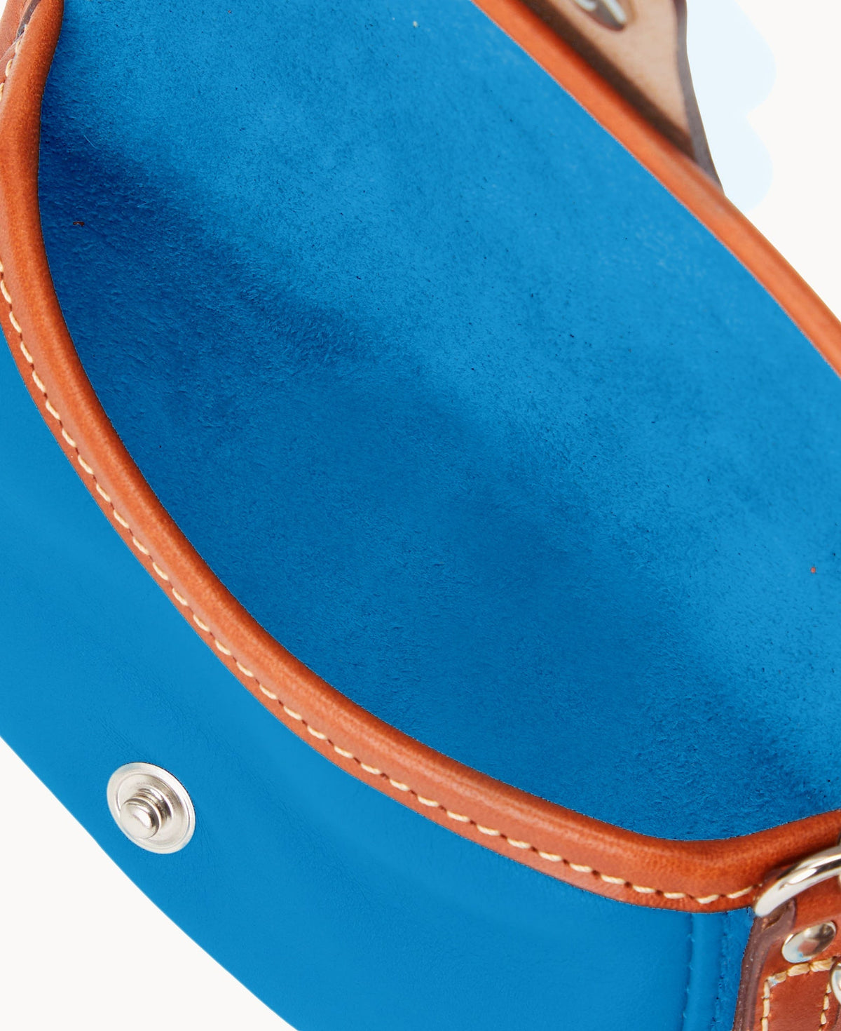 Oncour Elba Flap Wristlet