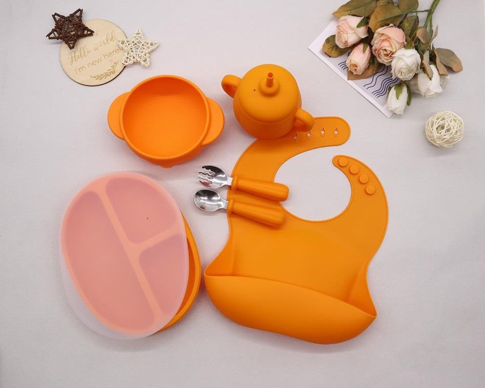 Kids’ No-Spill Cup & Edible Silicone Dinner Plate