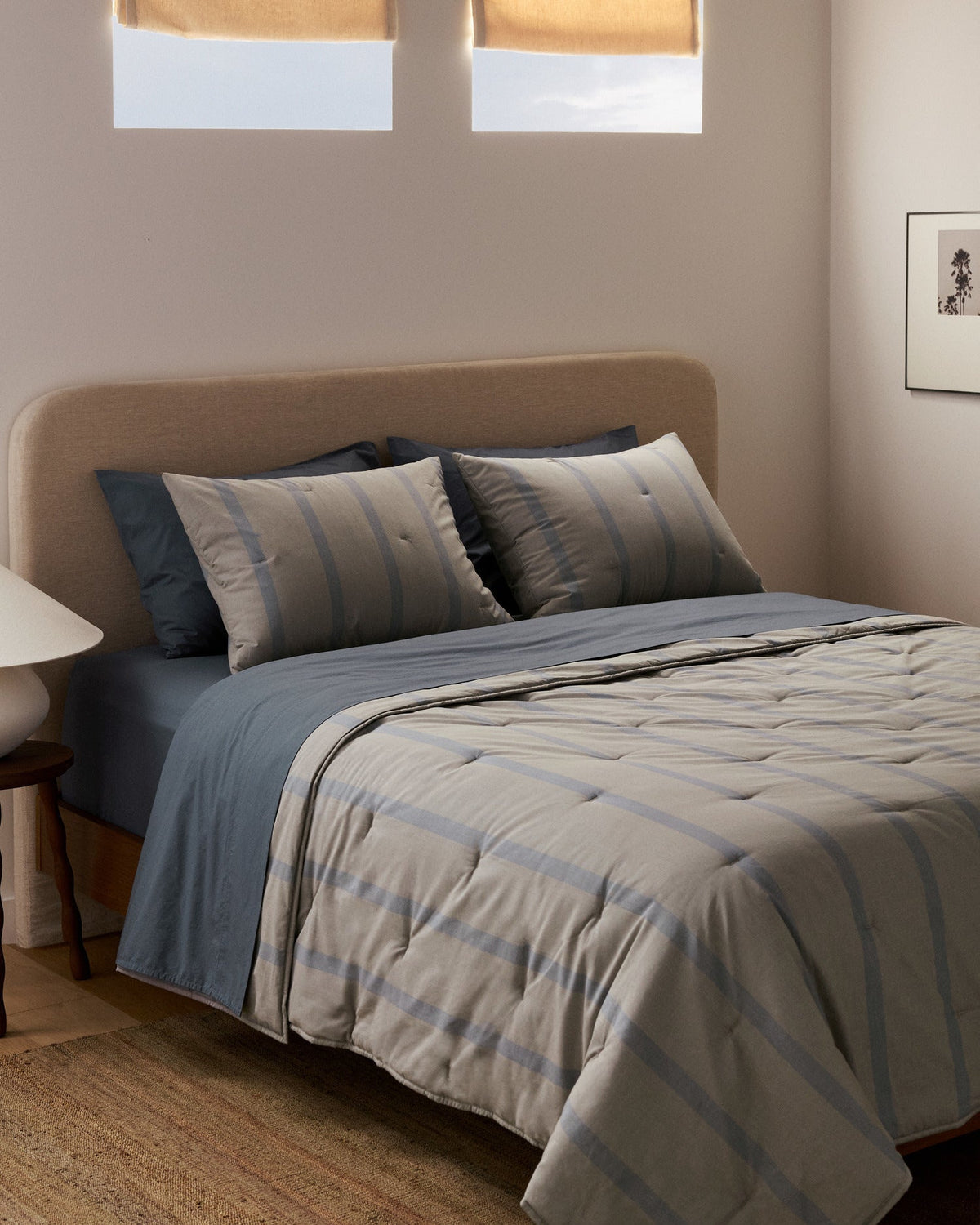 Field Stripe Comforter (Moss Stripe)