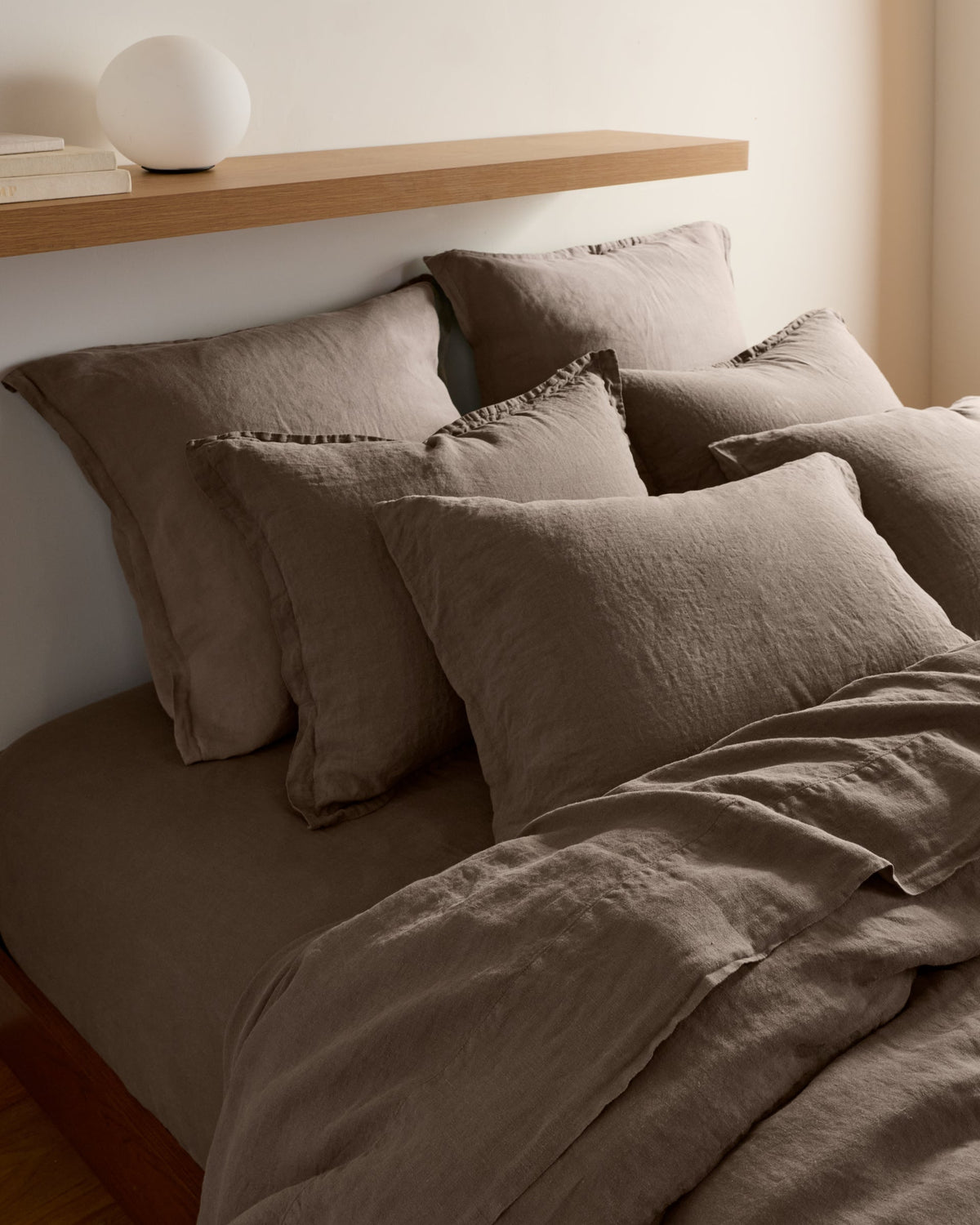 Linen Sham Set (Warm Grey)