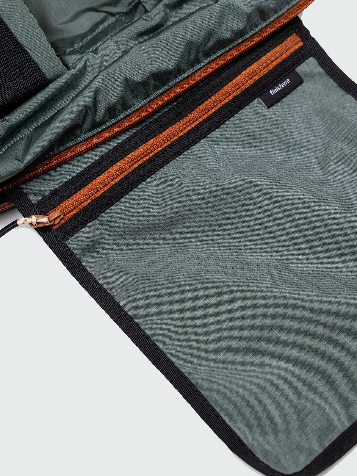 Mako 22L Totepack Bag