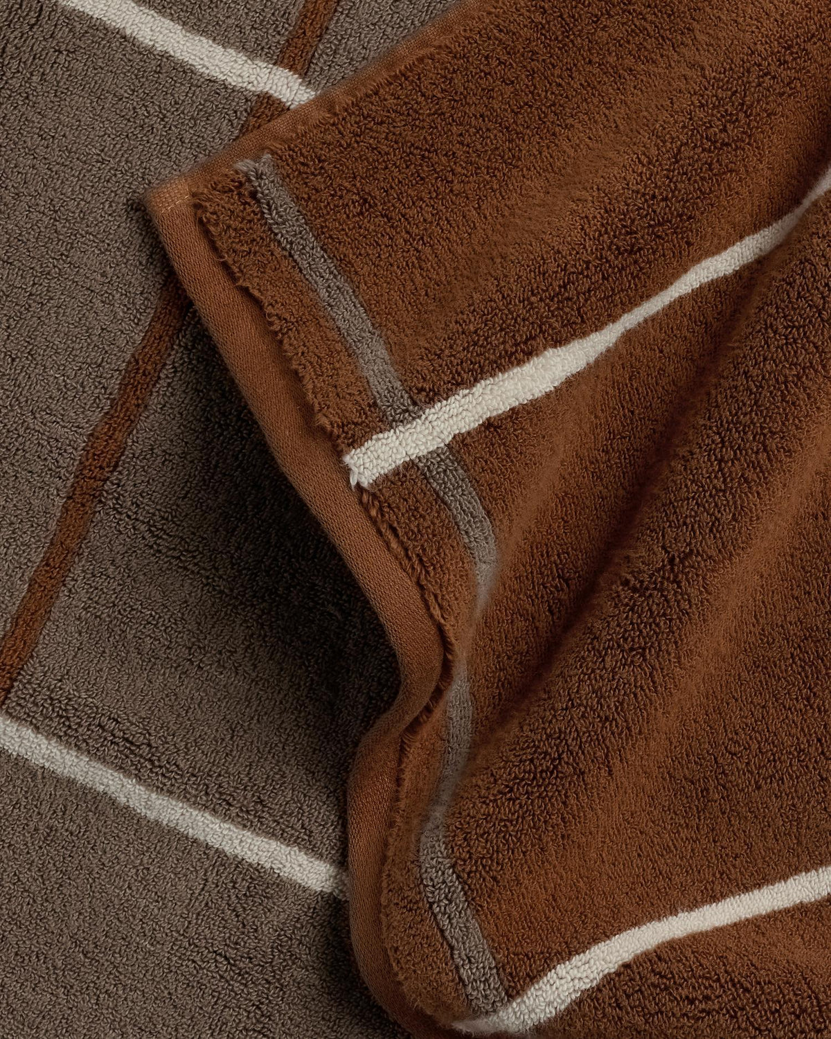 4+4 Organic Plush Bath Bundle - Tobacco Windowpane