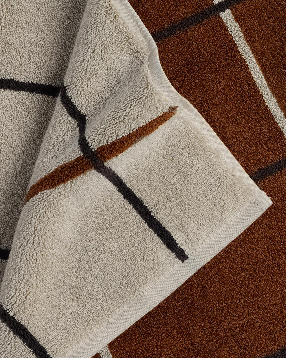 Organic Plush Tub Mat (Bone Windowpane)