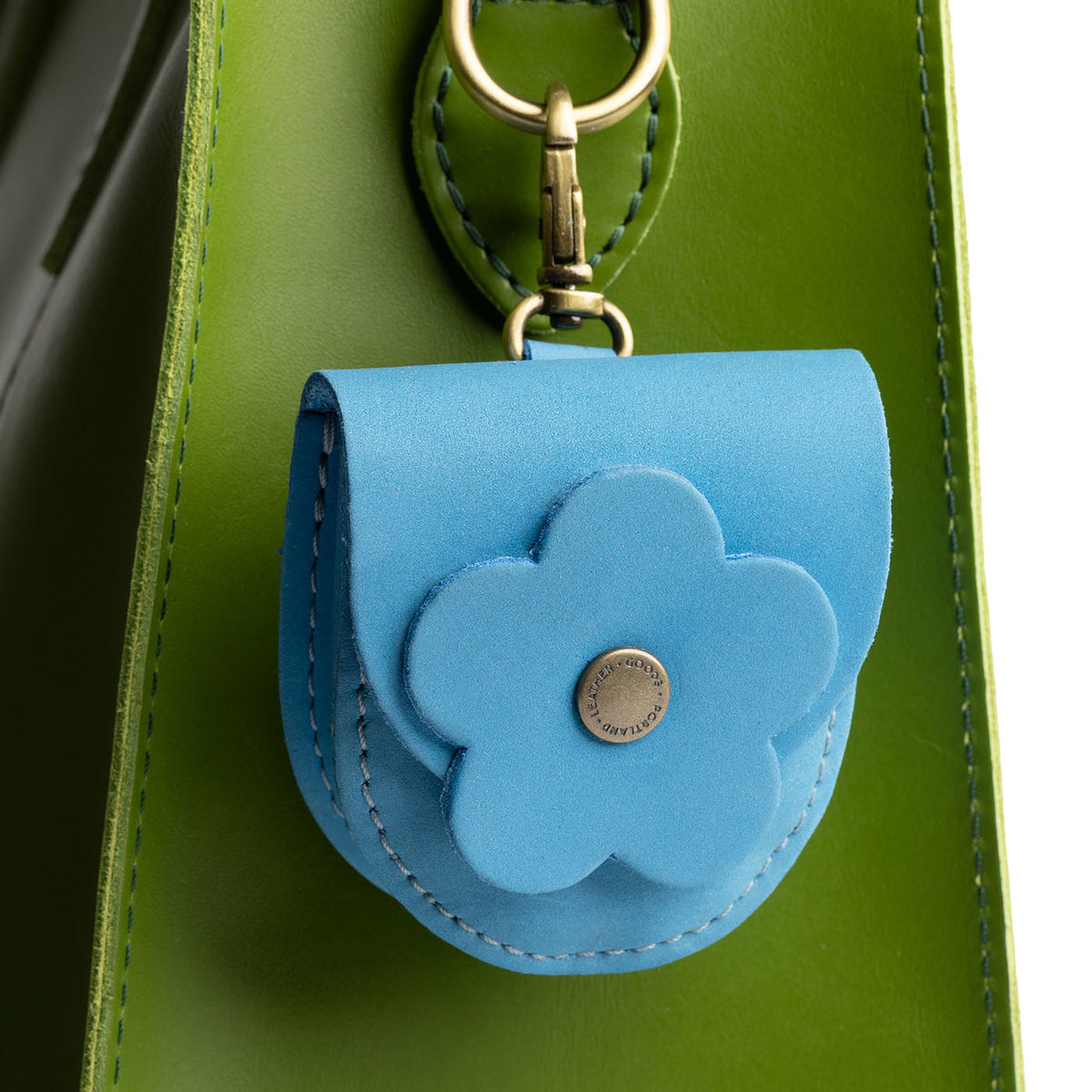 Petunia Pouch