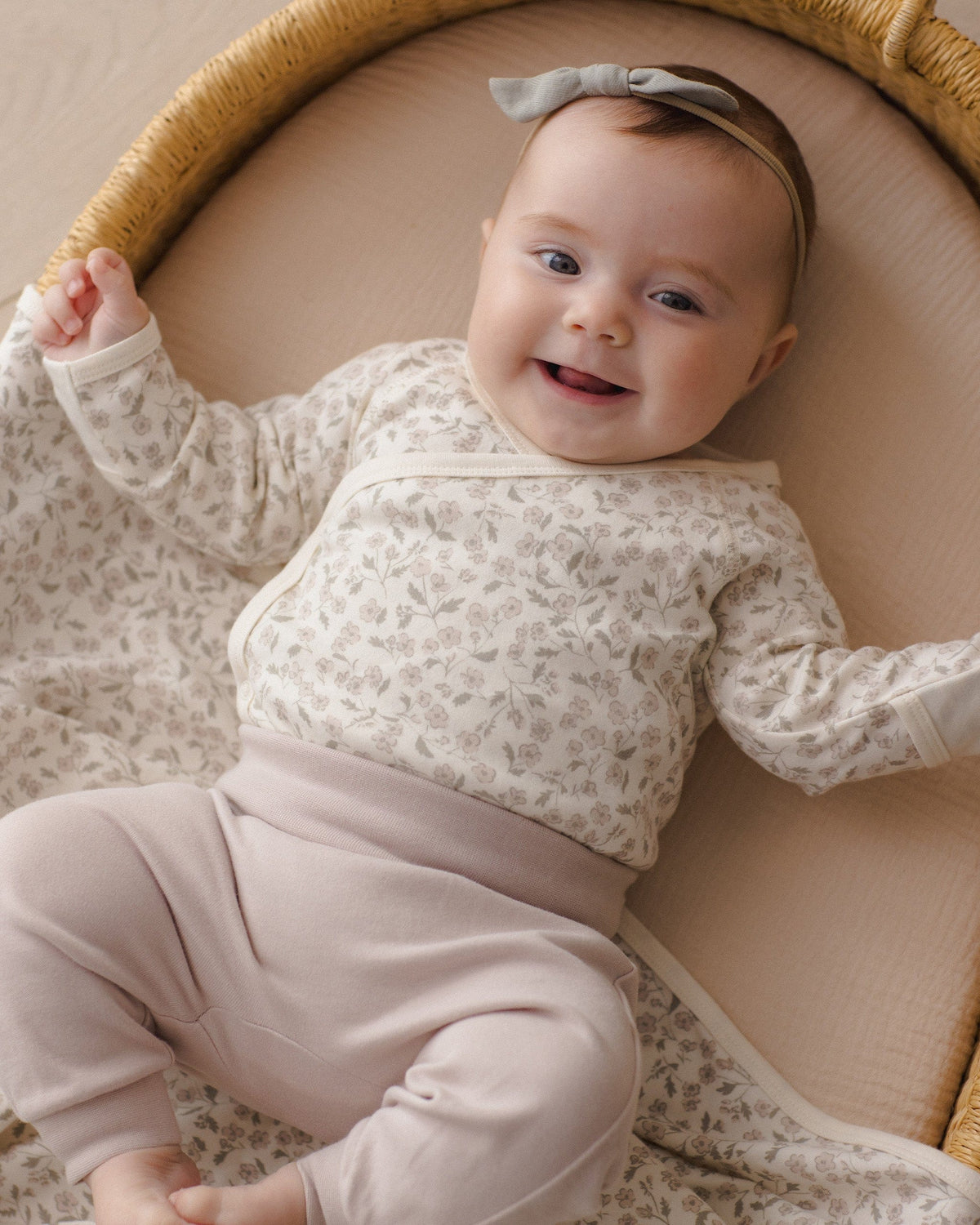 Quincy Mae Side Snap Bodysuit + Pant Set - Floret, NB