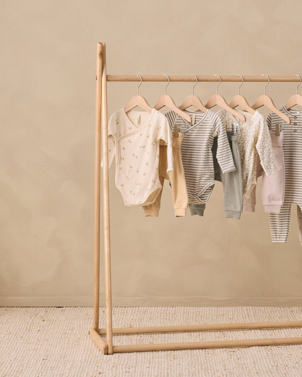 Quincy Mae Side Snap Bodysuit + Pant Set - Laurel Stripe, NB