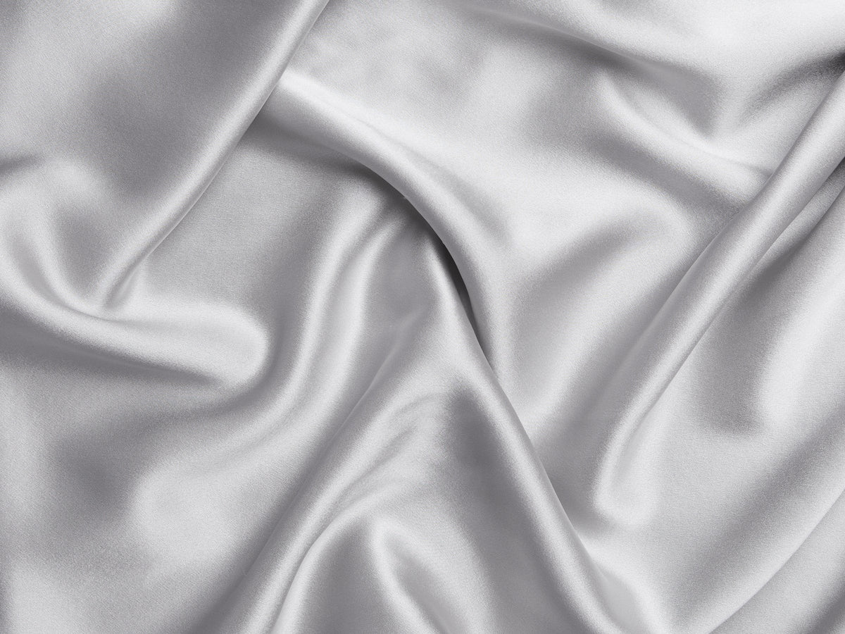 Silk Pillowcase (Light Grey)