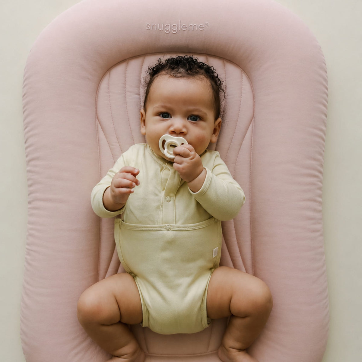 Snuggle Me Infant Lounger Wave - Petal