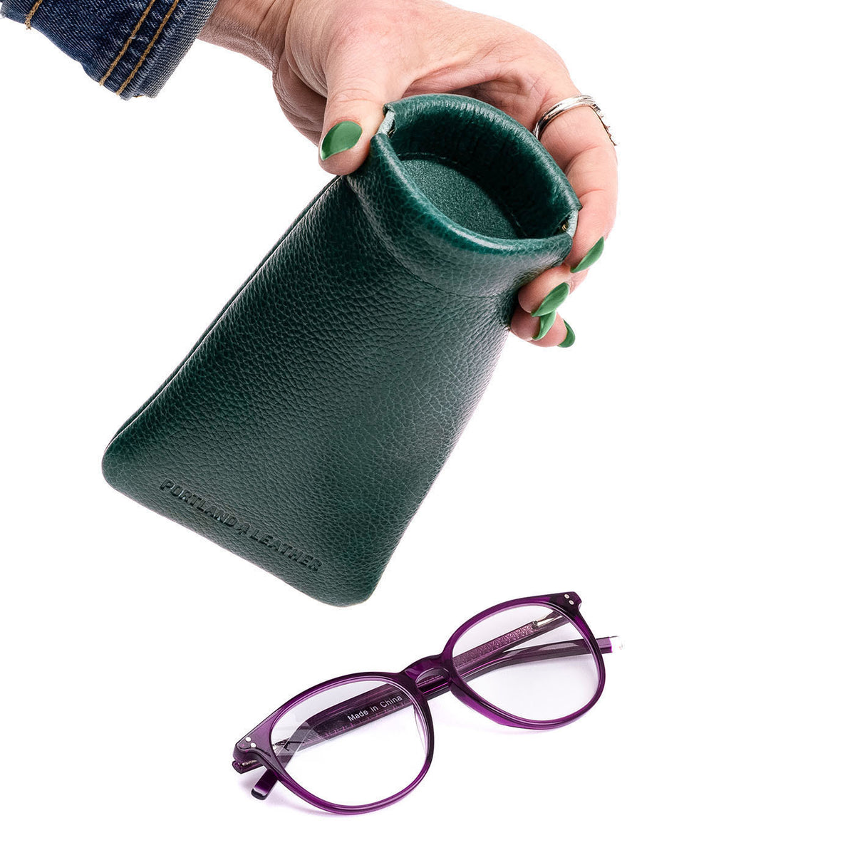Squeeze Eyeglass Case