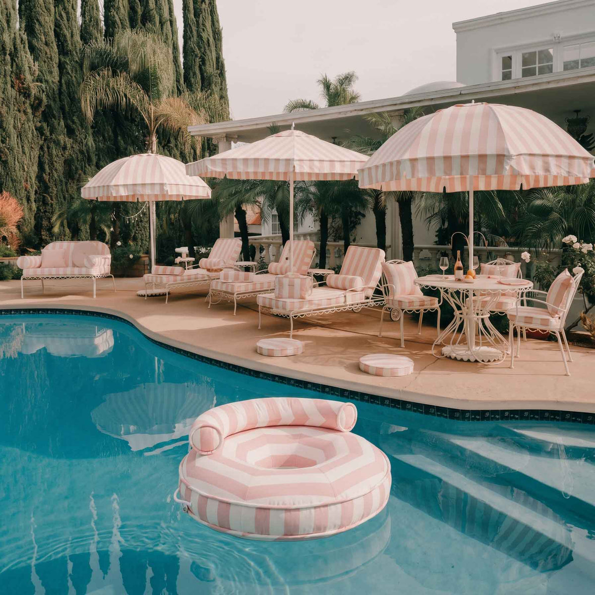 The Canvas Pool Ring
