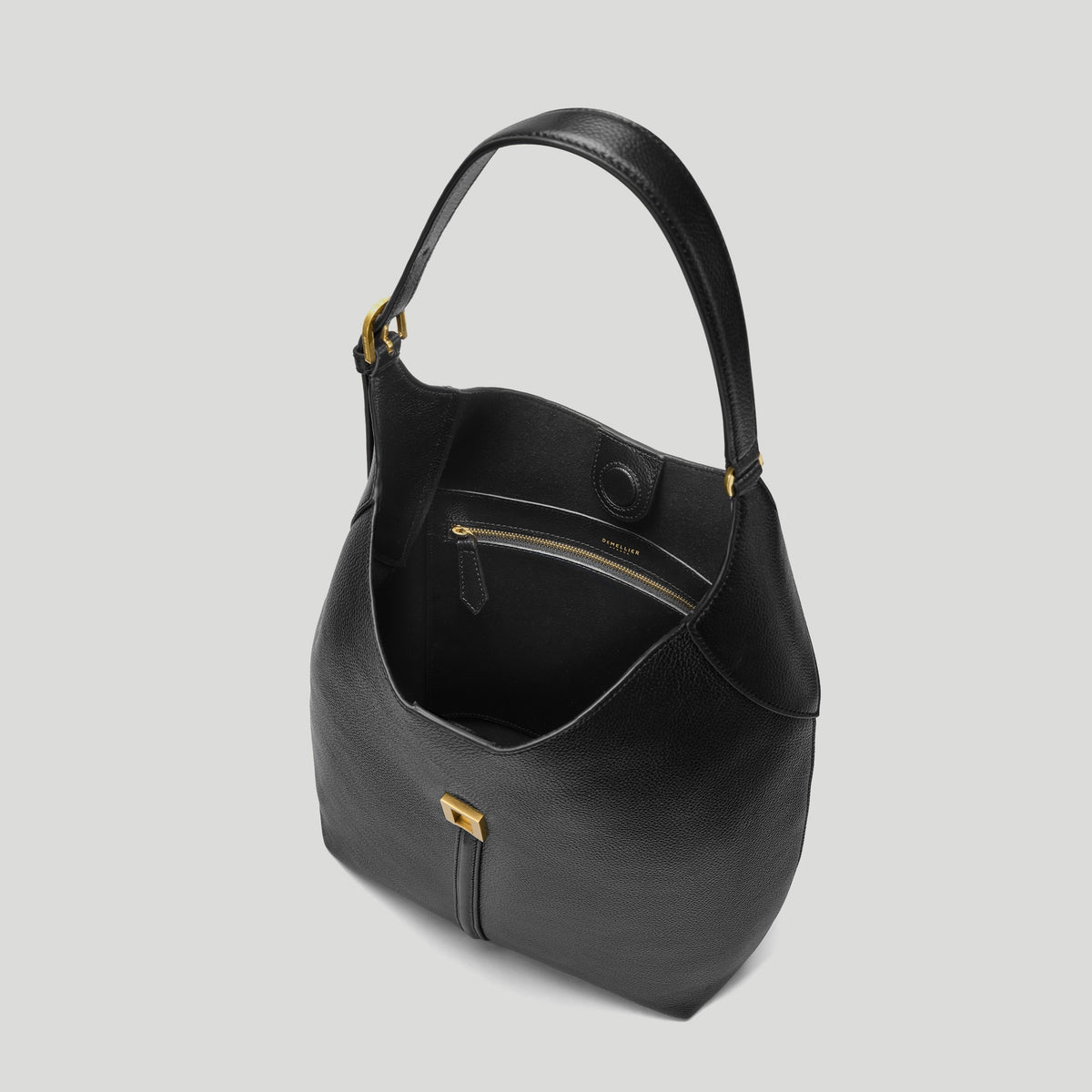The Large Siena Bucket