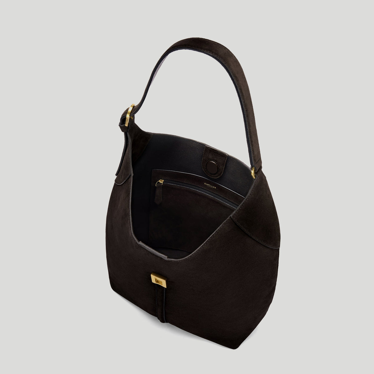 The Large Siena Bucket