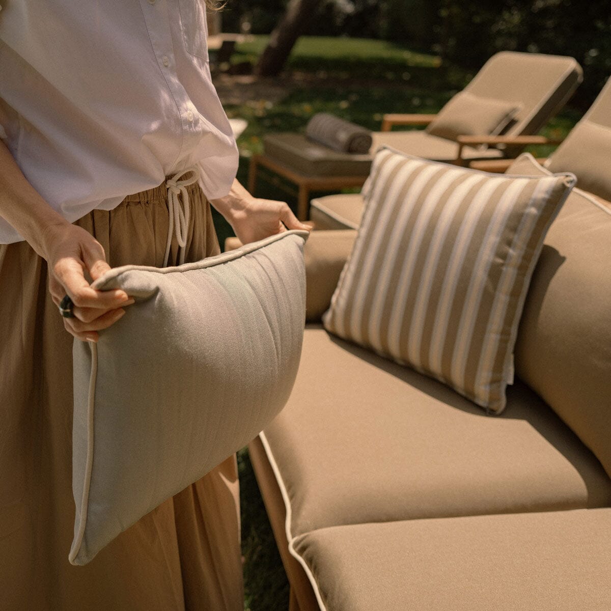 The Rectangle Throw Pillow x Jenni Kayne