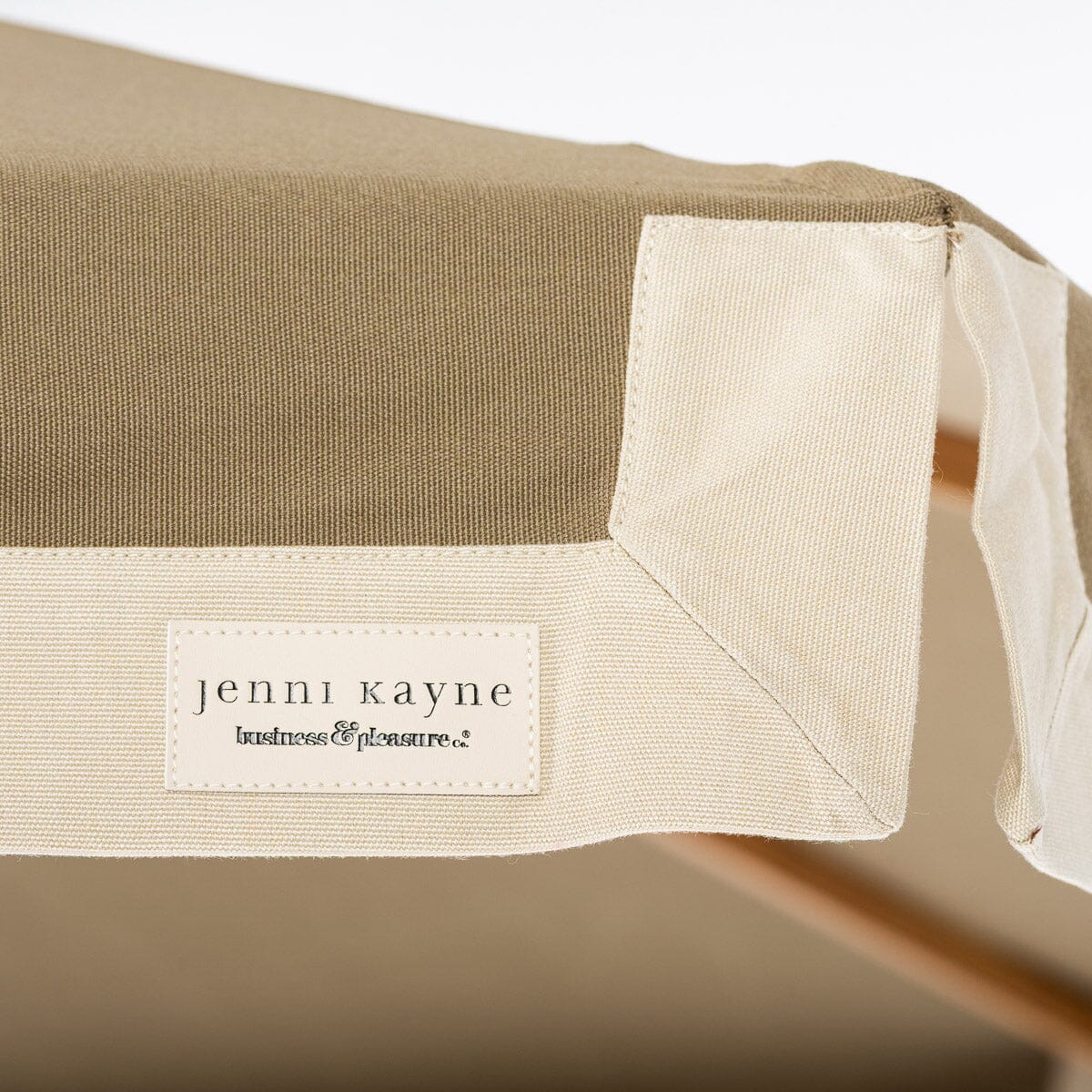 The Resort Market Umbrella x Jenni Kayne