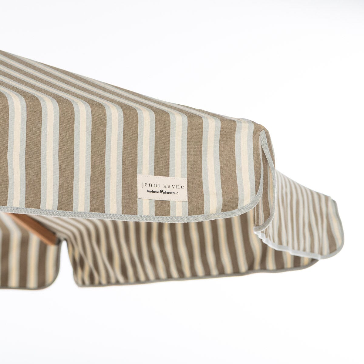 The Resort Market Umbrella x Jenni Kayne