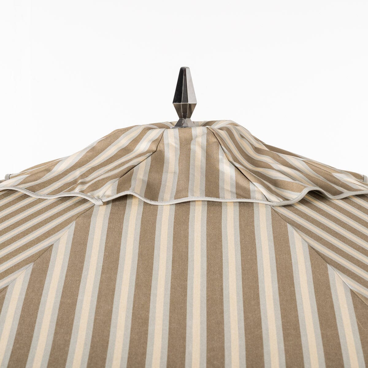 The Resort Market Umbrella x Jenni Kayne