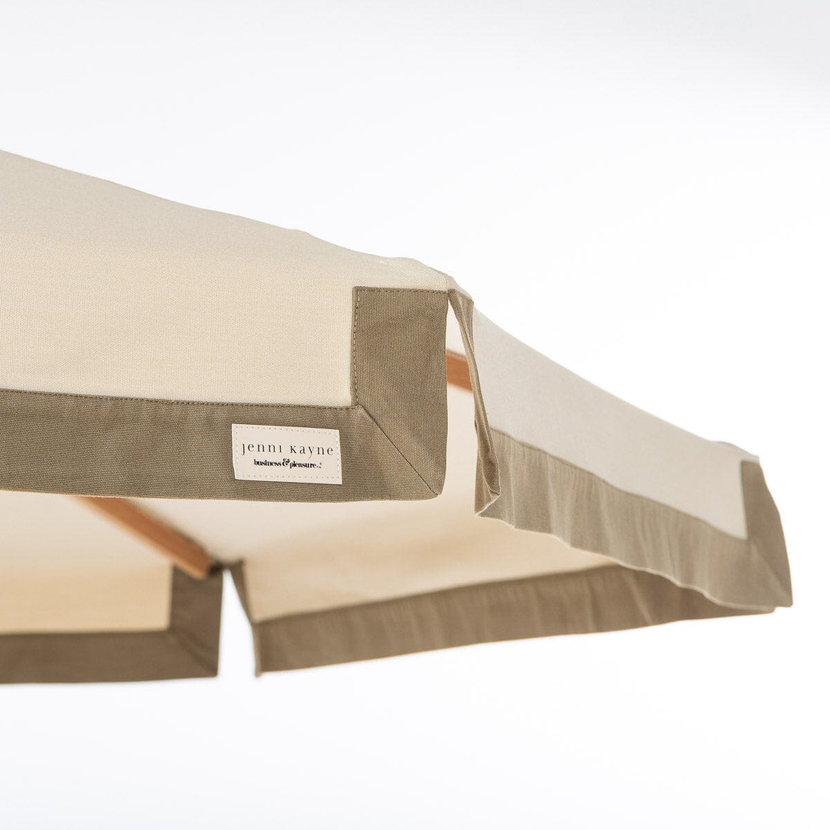 The Resort Market Umbrella x Jenni Kayne