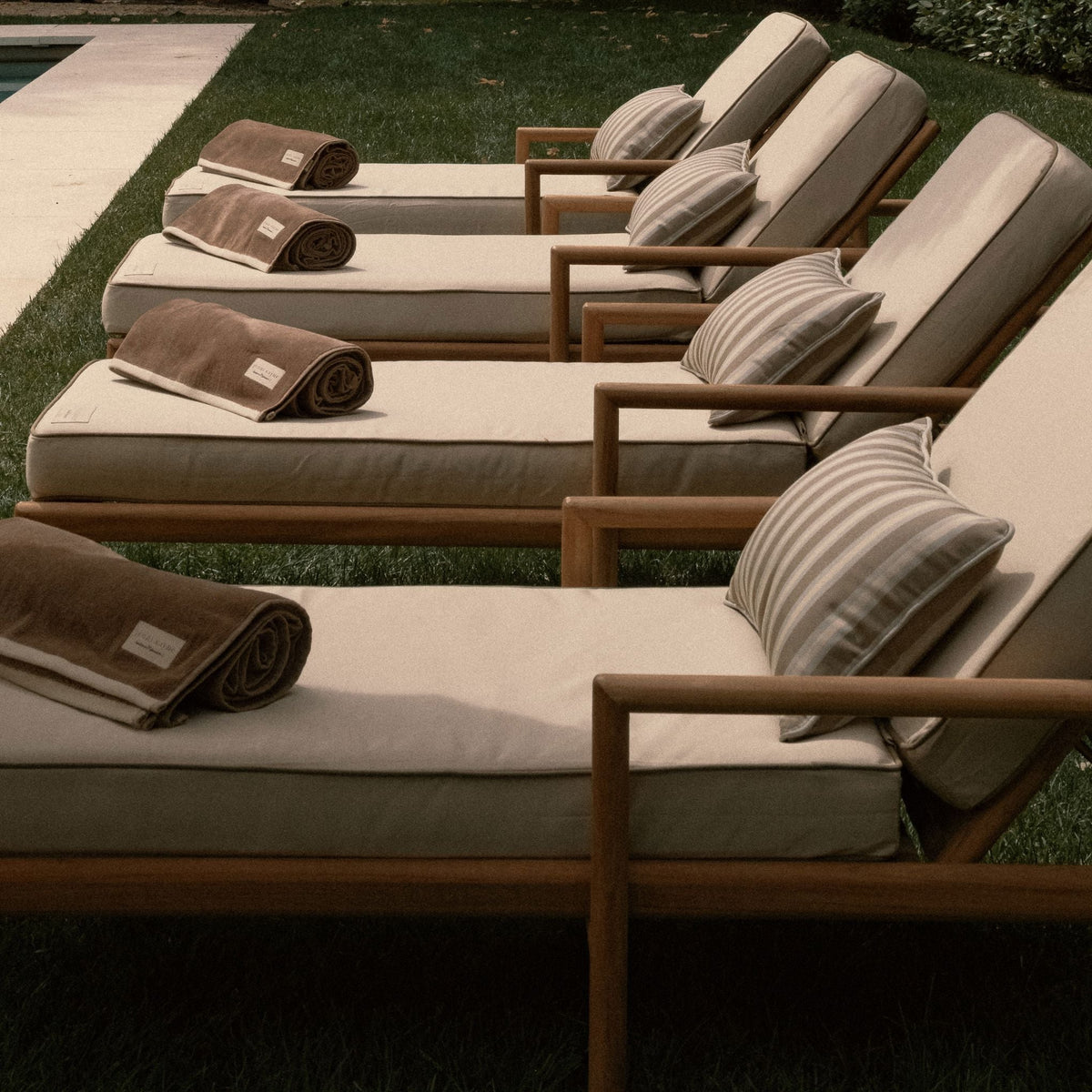 The WES Sun Lounger x Jenni Kayne