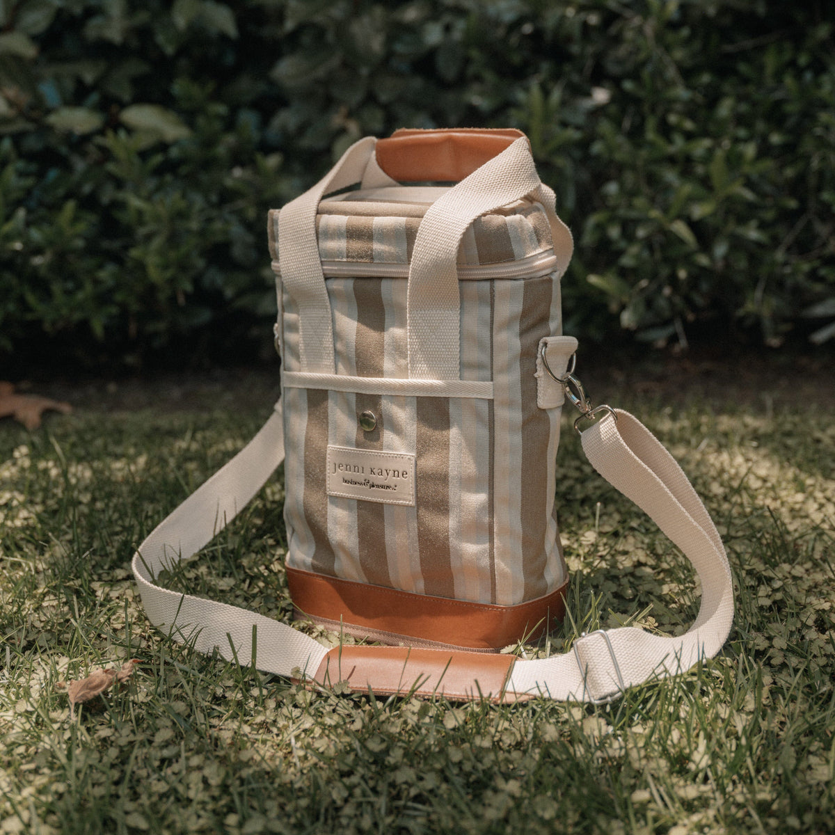The Wine Cooler Tote Bag x Jenni Kayne