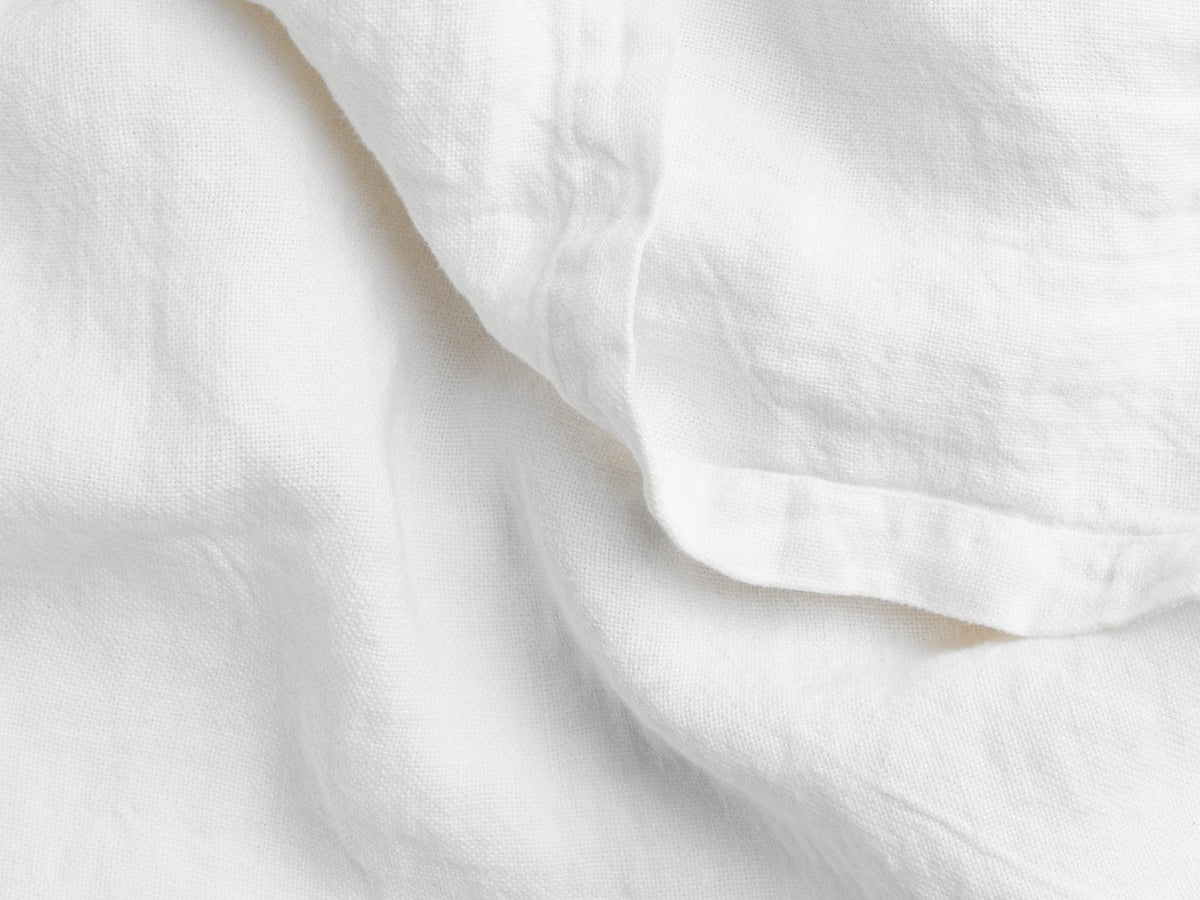 Vintage Linen Fabric Swatch (Antique White)