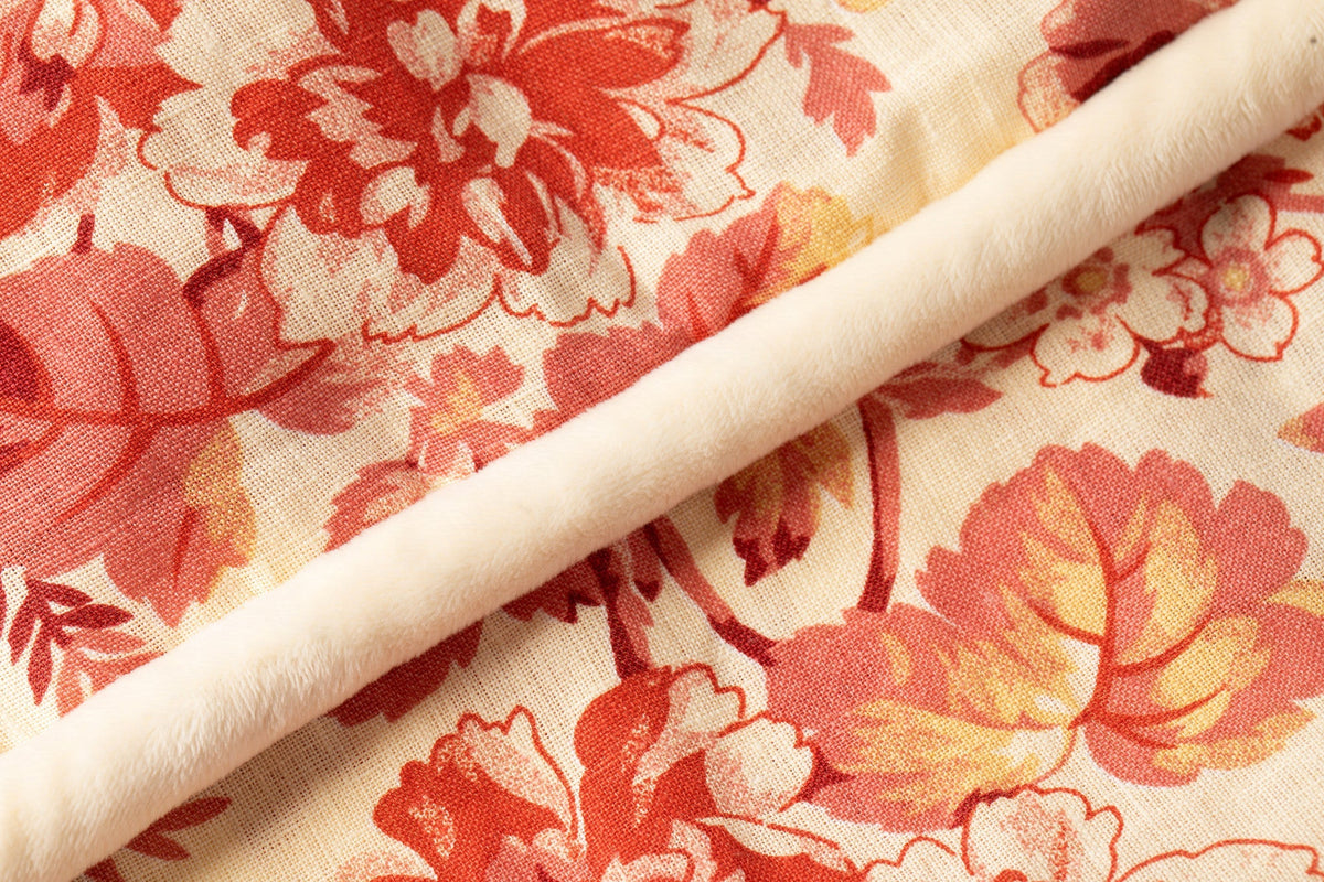 Wiggle Pillow Cover